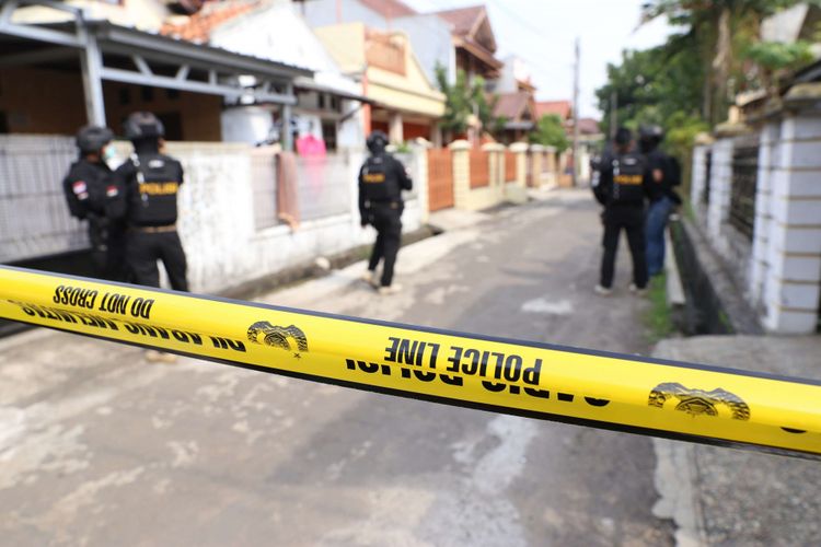 Penemuan Mayat Bayi Perempuan di Saluran Air Bekasi Bikin Geger Warga